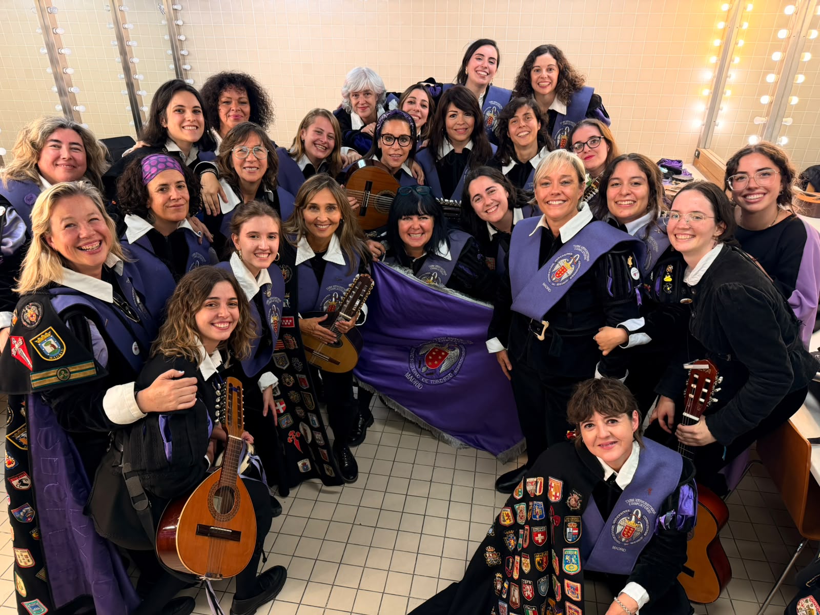 La Tuna Femenina gana el 2º Premio a Mejor Tuna del Certamen de Tunas de León